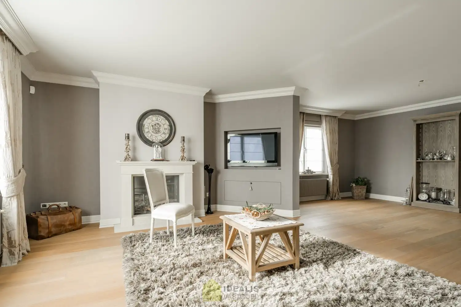 INSTAPKLARE HANDELSRUIMTE VAN MAAR LIEFST +- 410M² MET RIANTE WONING OP SCHITTERENDE COMMERCIËLE ZICHTLOCATIE!! foto 46