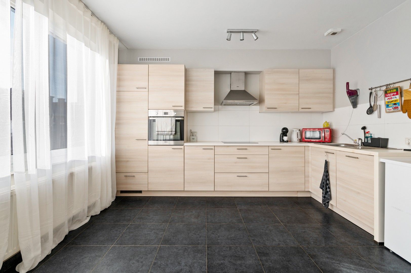 Fris en ruim app met terras vlakbij centrum Brasschaat foto 7