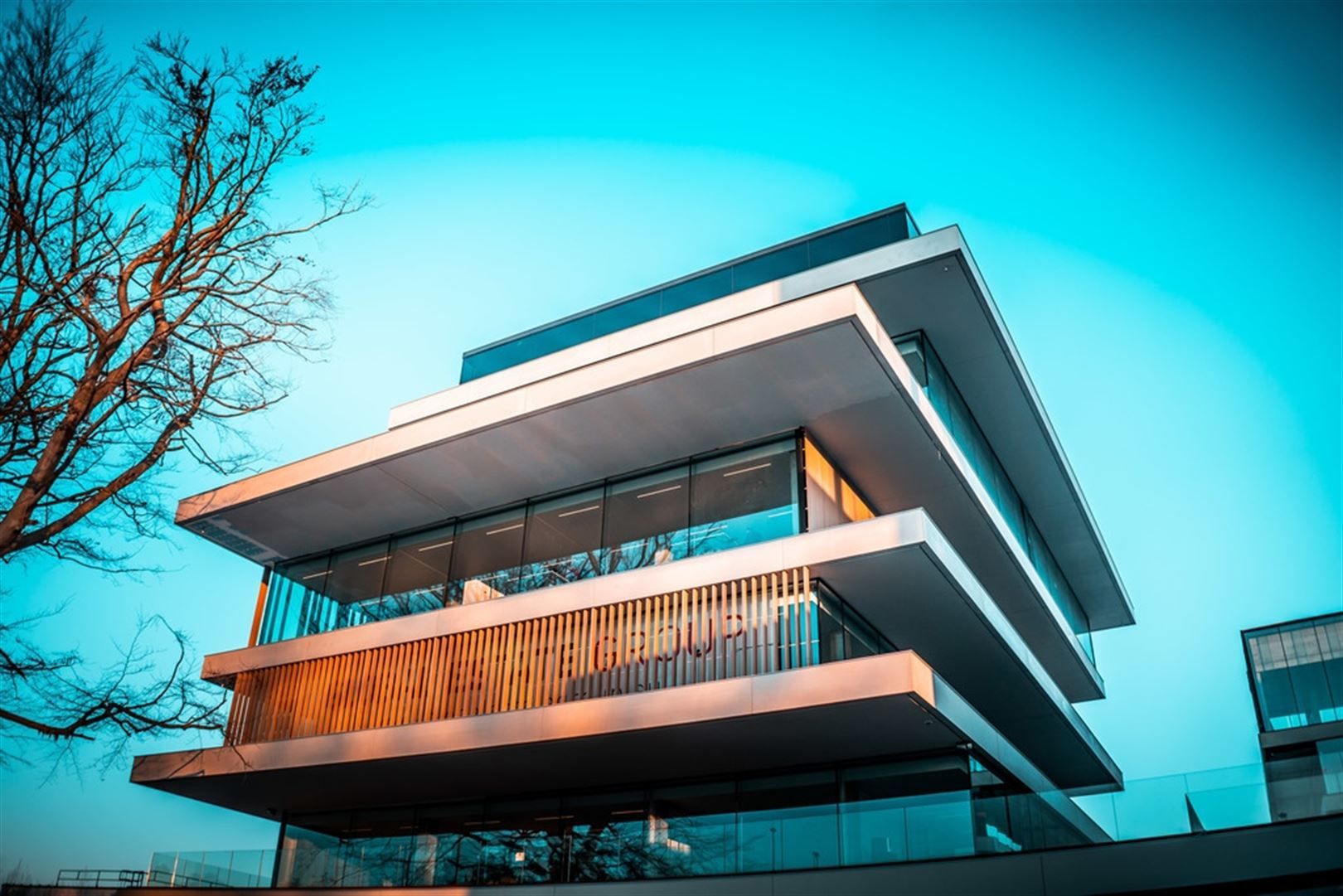 Kantoorruimtes van 12 tot 35m² te huur foto 2