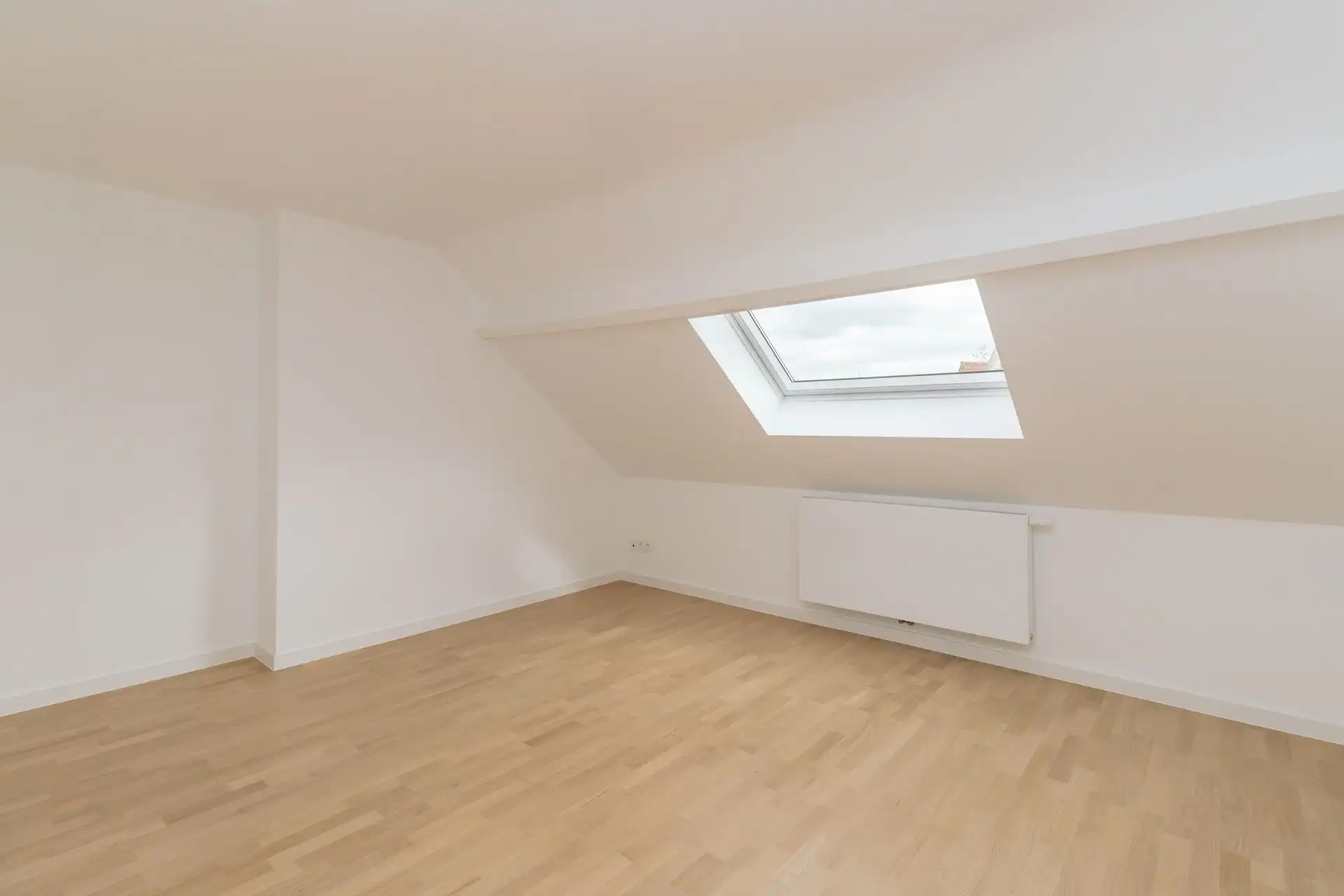 Volledig gerenoveerde woning op het Antwerpse Zuid. foto 22