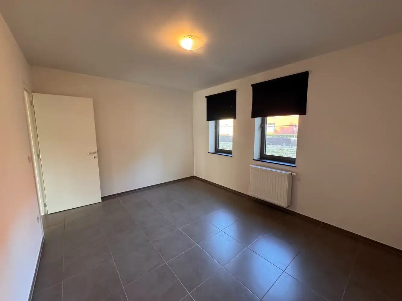 Te huur – Ruim en lichtrijk appartement met 2 slaapkamers in het centrum van Zutendaal foto 6