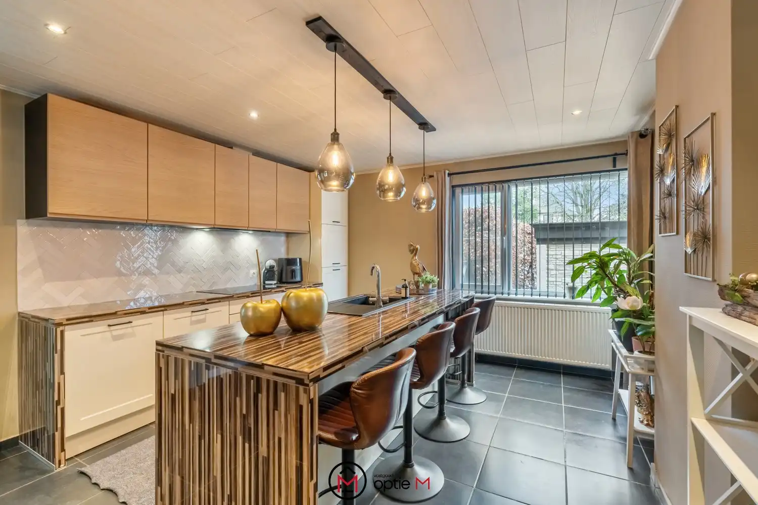 Instapklare gerenoveerde woning te koop in Hasselt met 3 slaapkamers foto 7