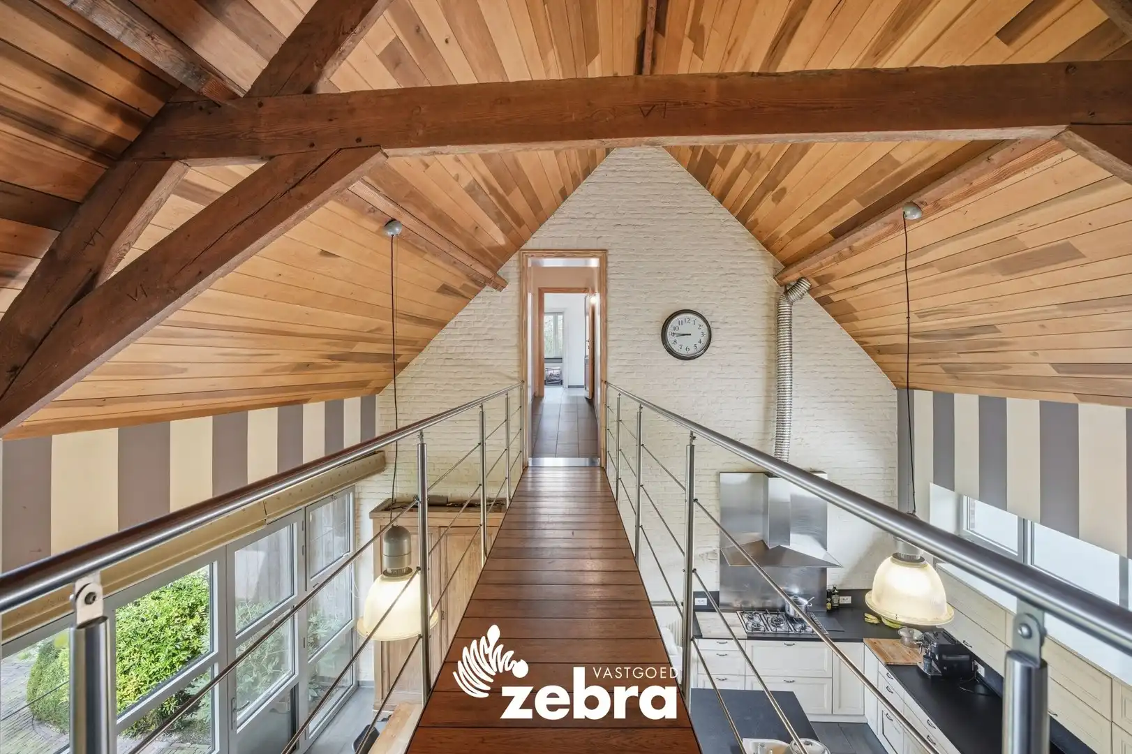 Ruime villa op een prachtig perceel van 11.110m² in groene omgeving! foto 38