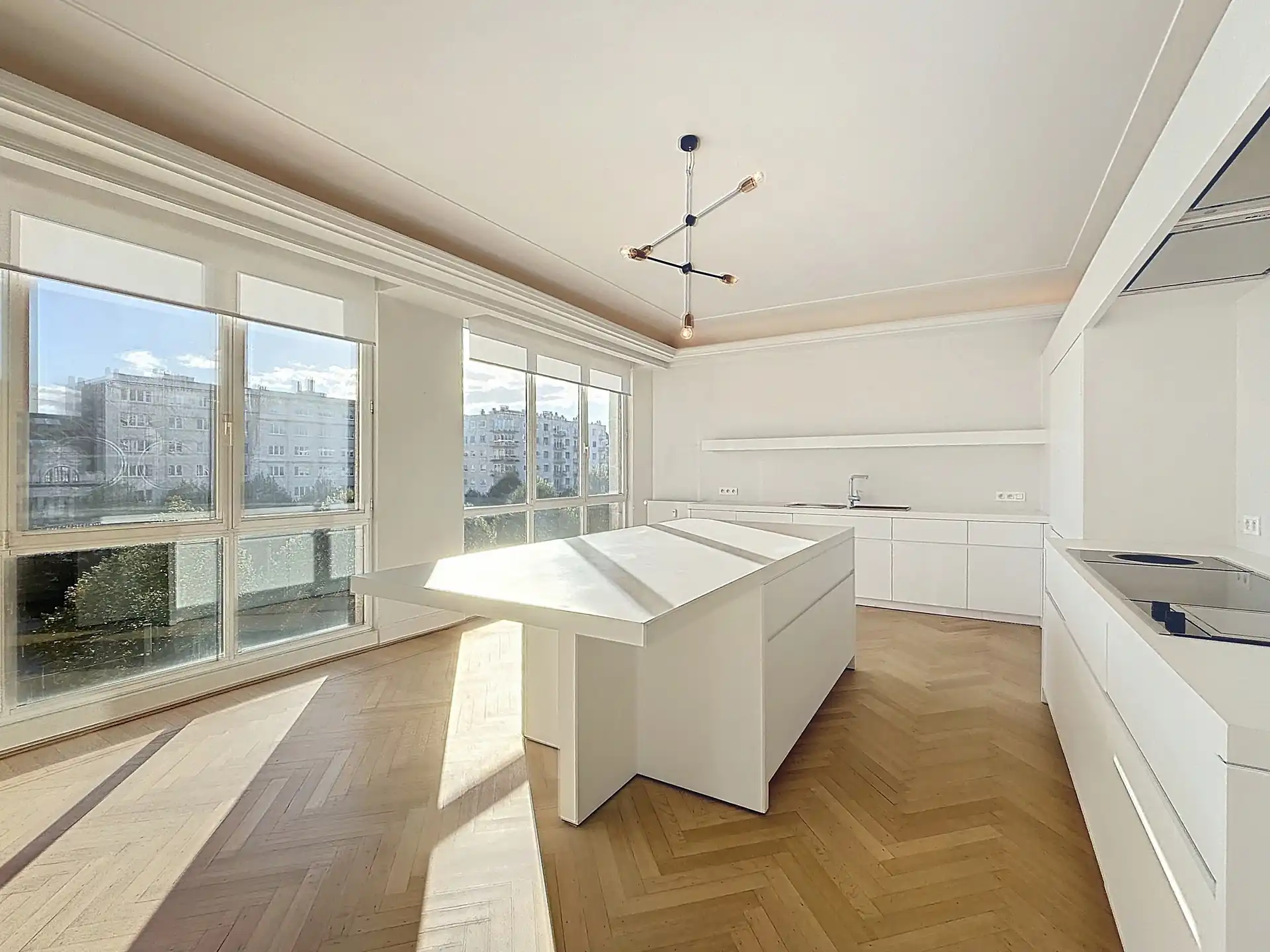 Prachtig 4-slaapkamerappartement + bureau + garagebox  foto 7