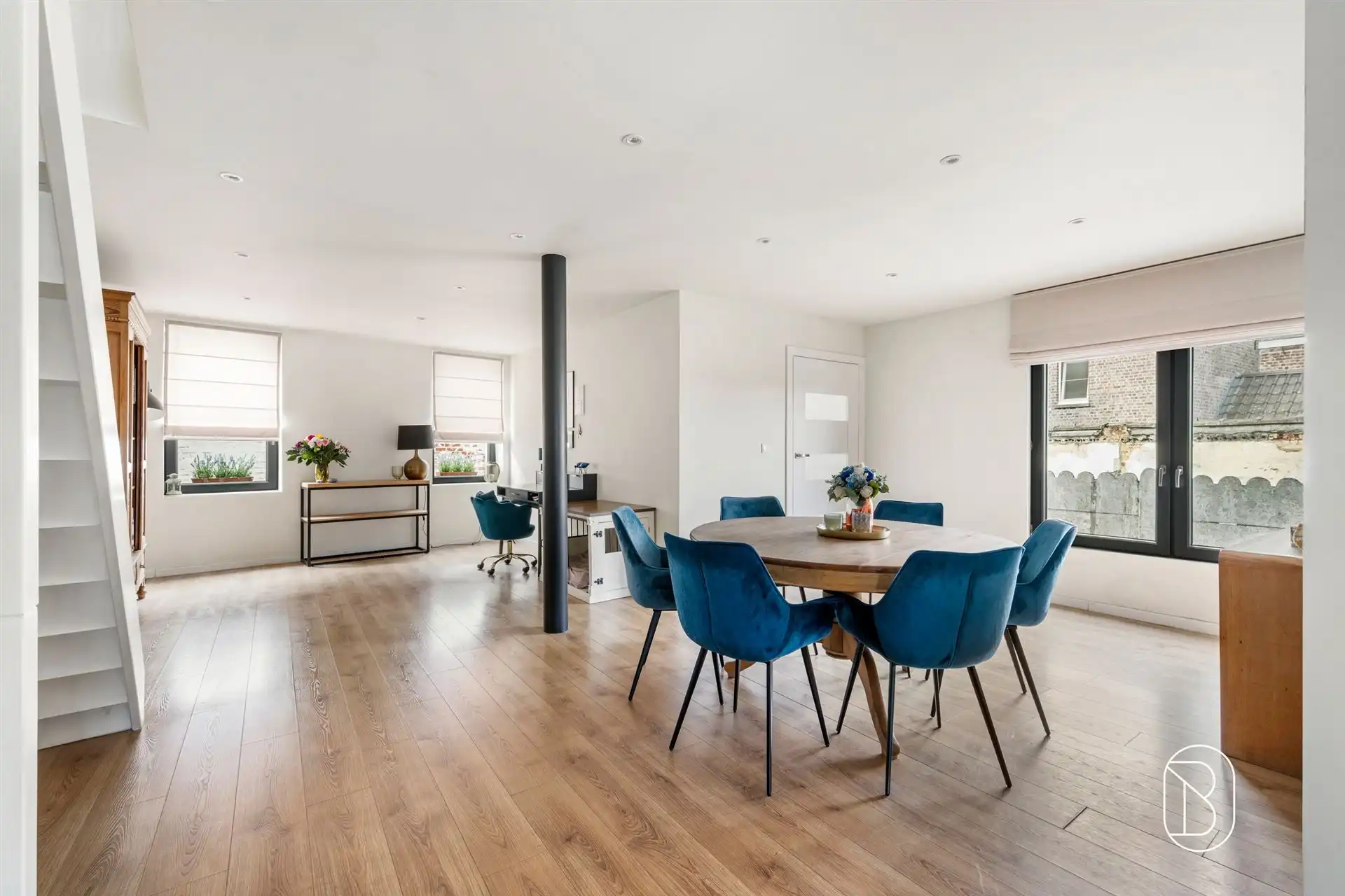 Volledig vernieuwde woning met 3 slaapkamers foto 4