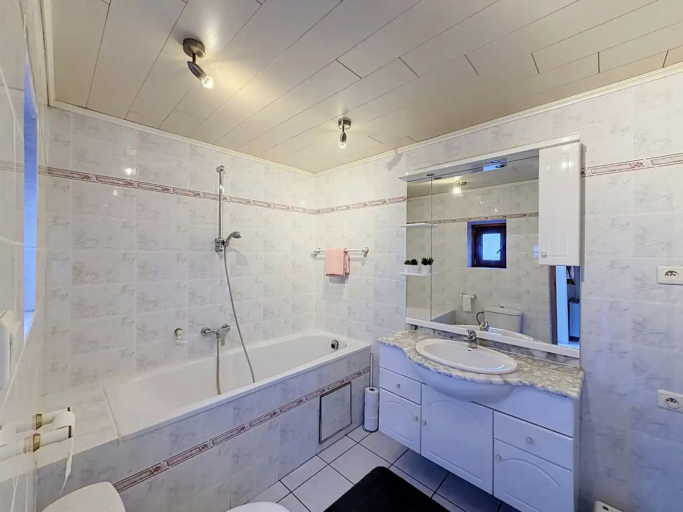 Verzorgde woning in het centrum van Knokke foto 15