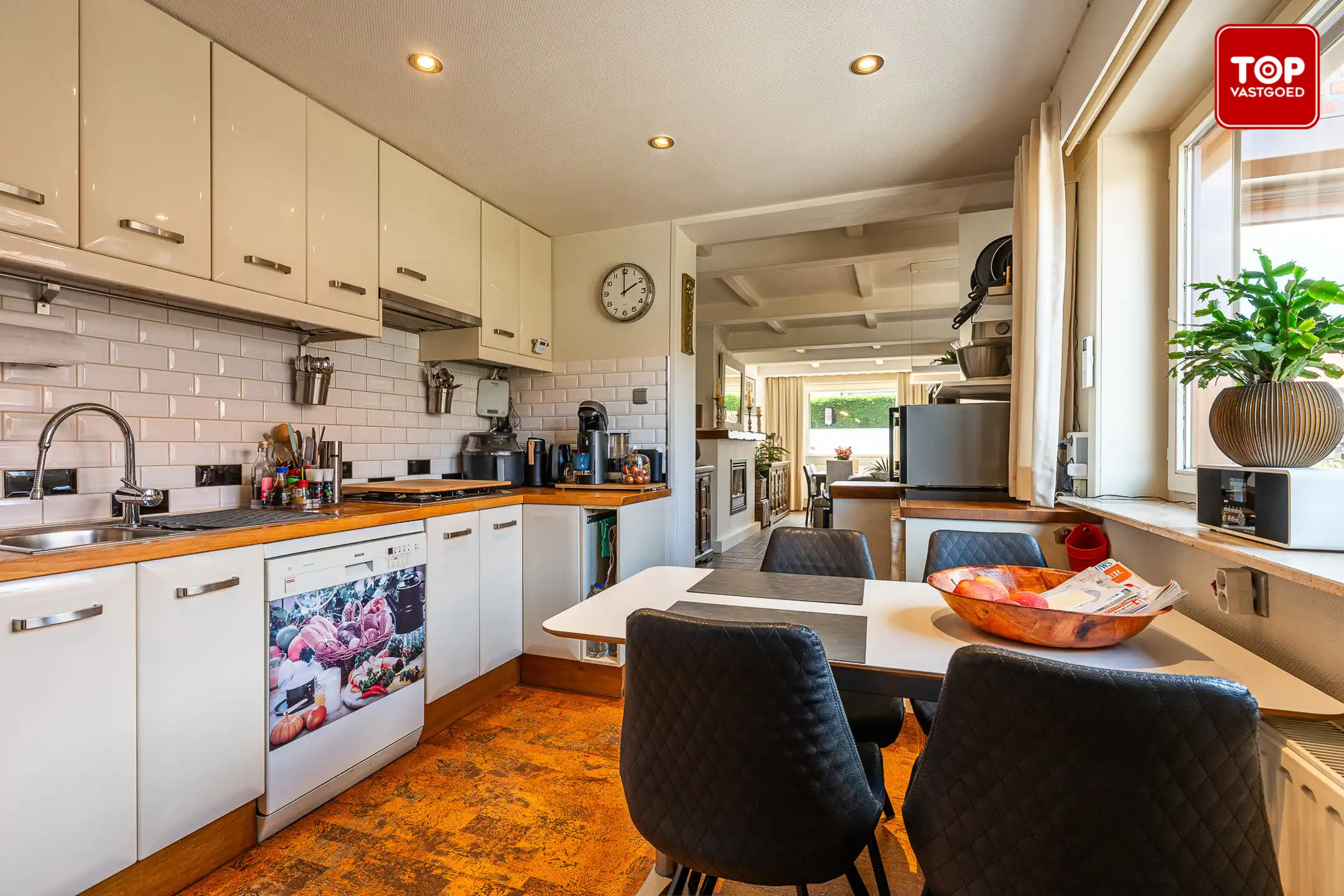Instapklare woning met zonnige tuin op toplocatie nabij UZ Gent foto 11