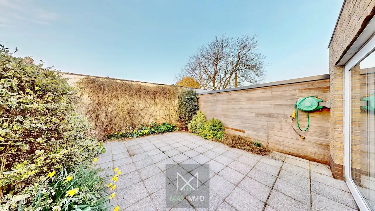 🏡 Te koop | Instapklare rijwoning met 3 slaapkamers in het centrum van Lauwe foto 14