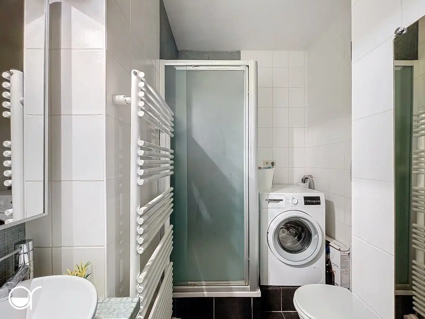 Een mooi 2-slaapkamer appartement vlakbij het Sint-Pietersstation foto 7