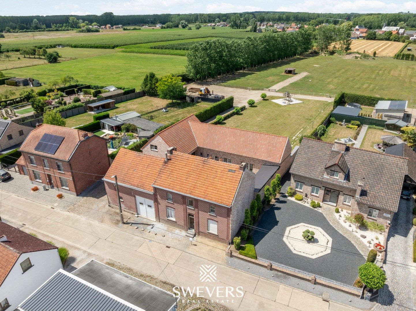 Authentieke hoeve met casco uitbreiding op 2 ha foto 38