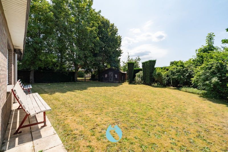 Bungalow op een perceel van 1.084 m² in een fijne verkaveling te Evergem. foto 21