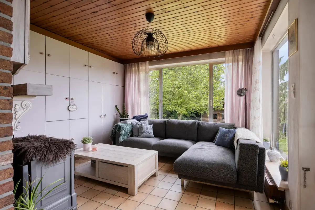 GELIJKVLOERSE WONING MET 3 SLK op 17A89CA NABIJ CENTRUM BILZEN. foto 19