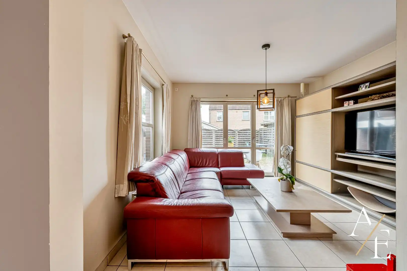 WETTEREN - Gezellige halfopen woning met 4 slpk en tuin! foto 4