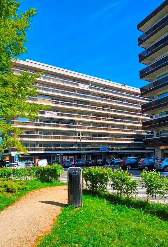 Appartement te koop foto {{pictureIndex}}