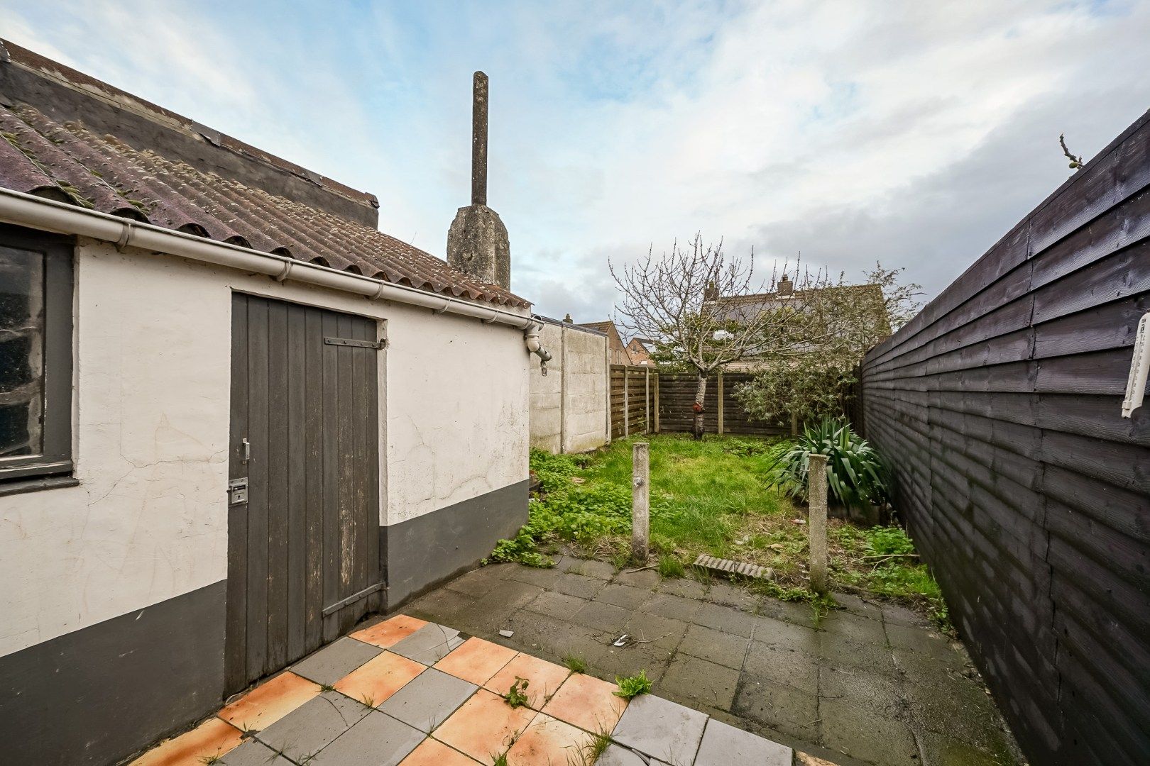 Te renoveren gezinswoning met potentieel! foto 12