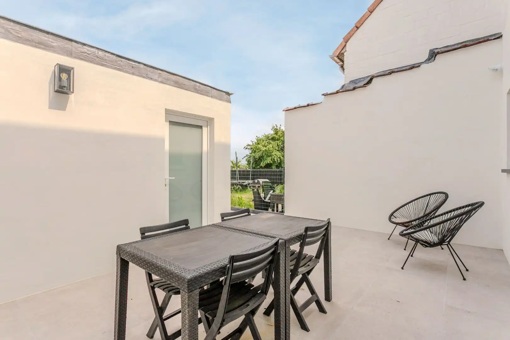 Gerenoveerde woning (EPC B) met 3 slpks (5 mogelijk) garage en tuin in een rustige straat te Lembeek foto 11