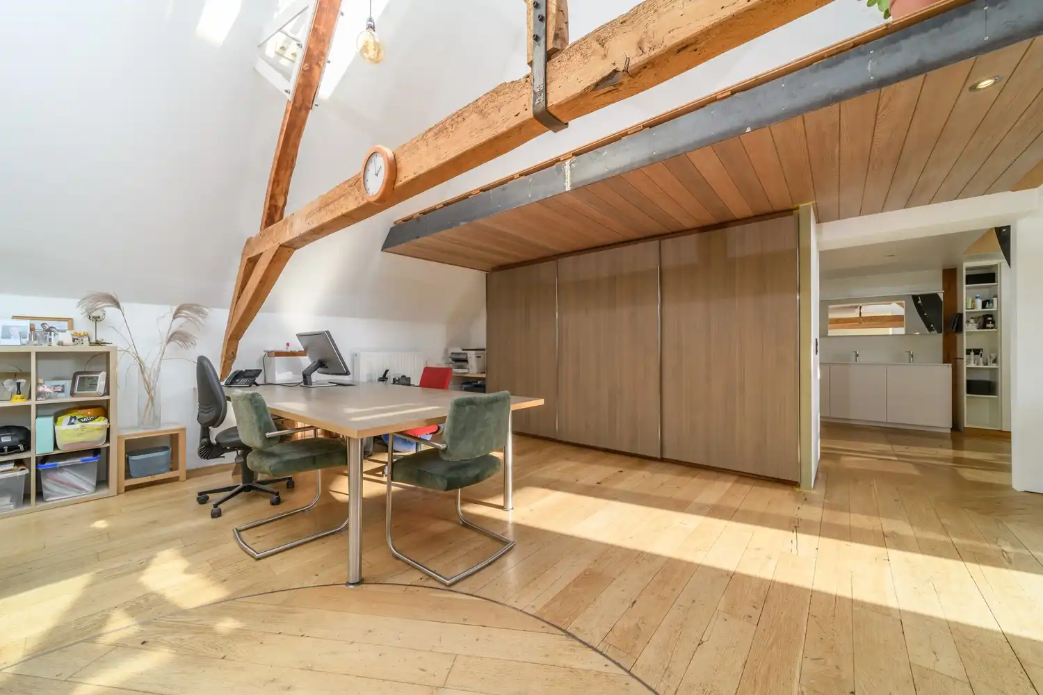 BEVEREN AAN DE IJZER: Handelszaak (momenteel horeca) met heel wat ruimte, woonst én zalige tuin op 1.150m² totale grondoppervlakte. foto 18