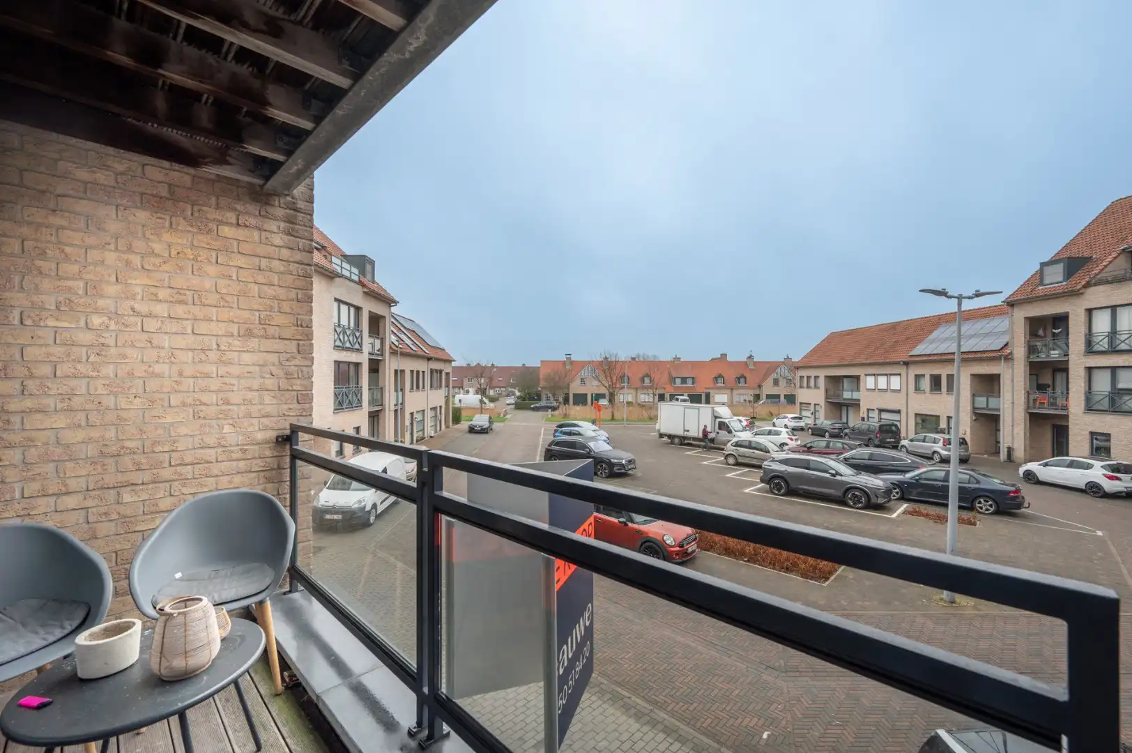 Lichtrijk appartement met terras, rustig gelegen te Lisswege foto 4
