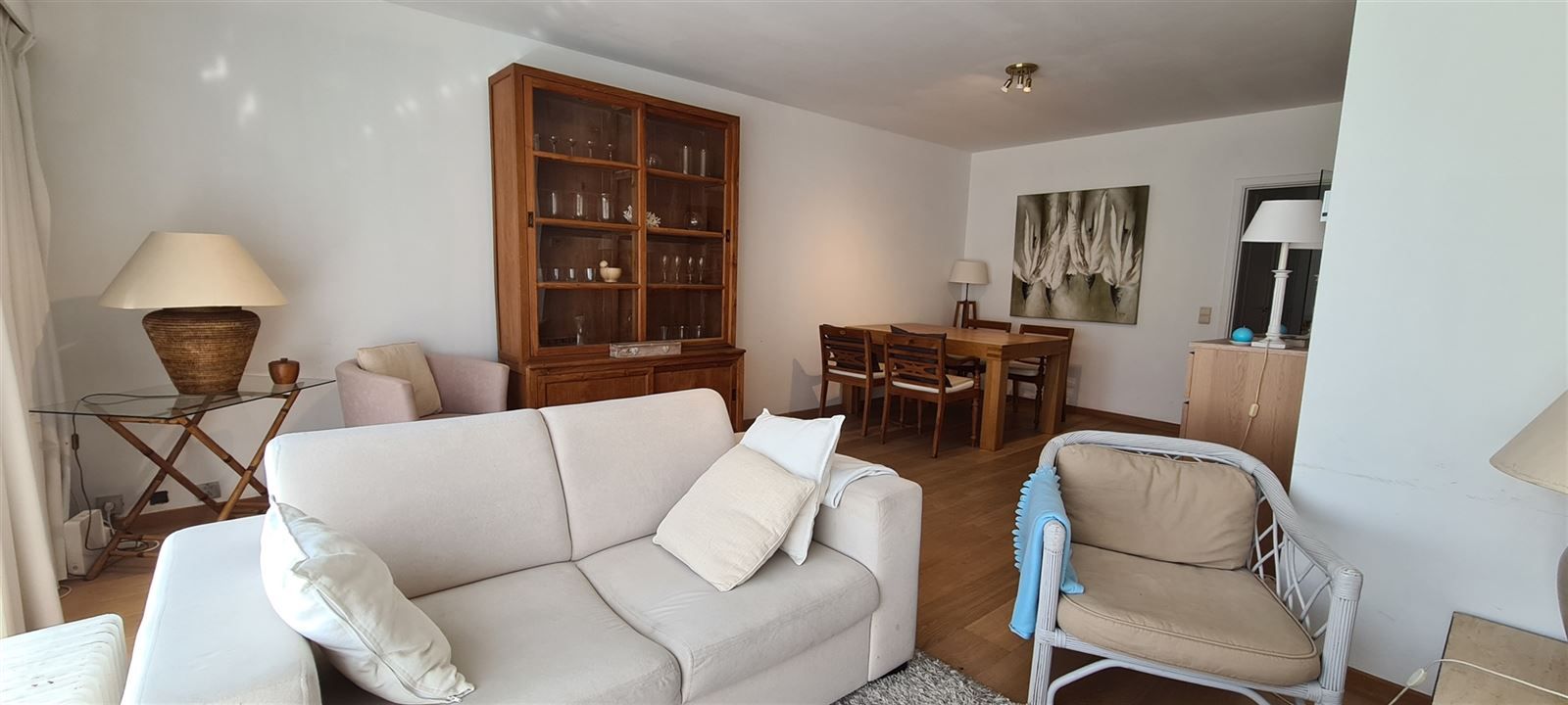 Gemeubeld zeer aangenaam 2 slpk. appartement! foto 4