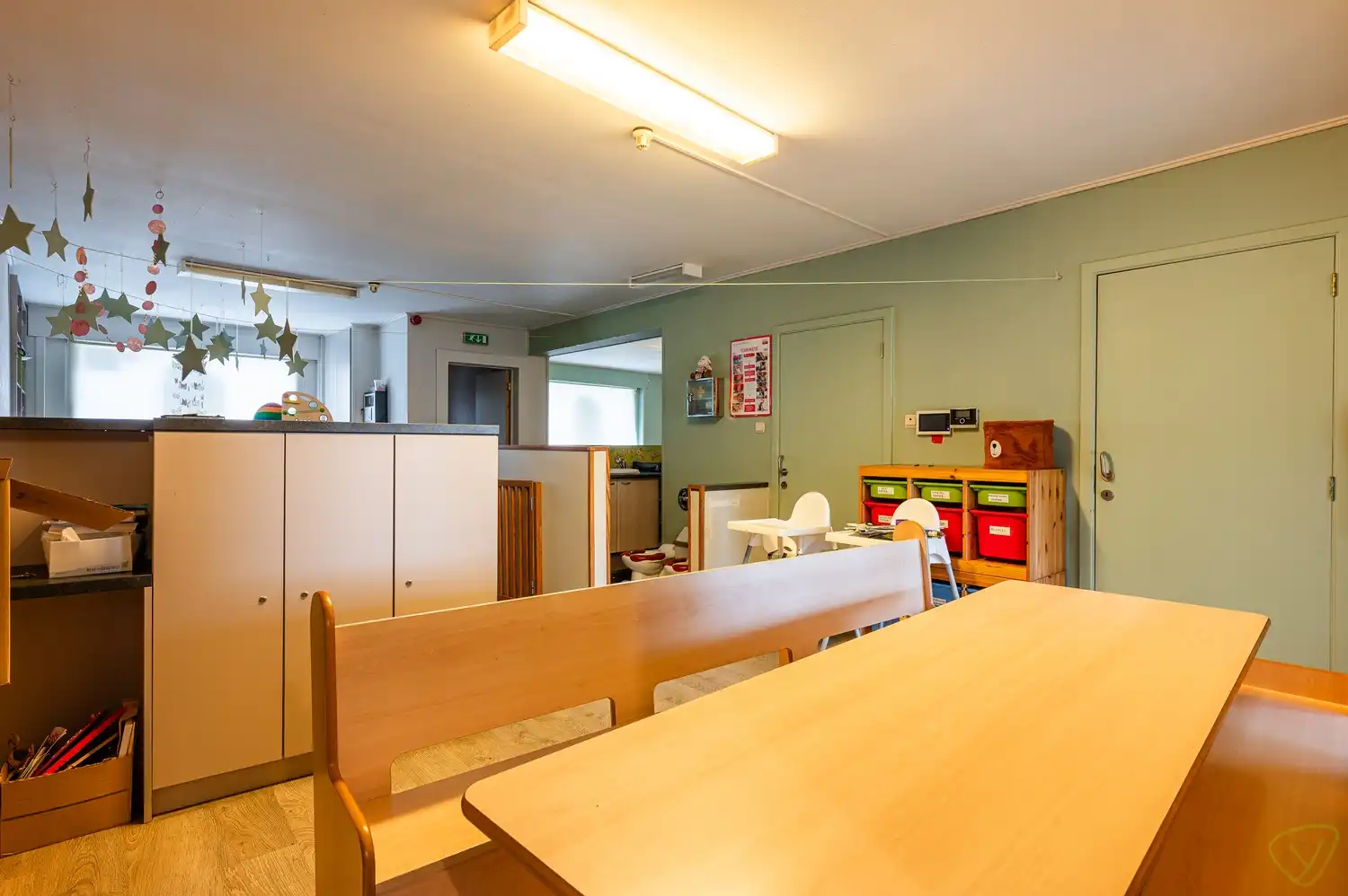 Statige handelswoning met ruime tuin in het centrum van Kaprijke foto 6