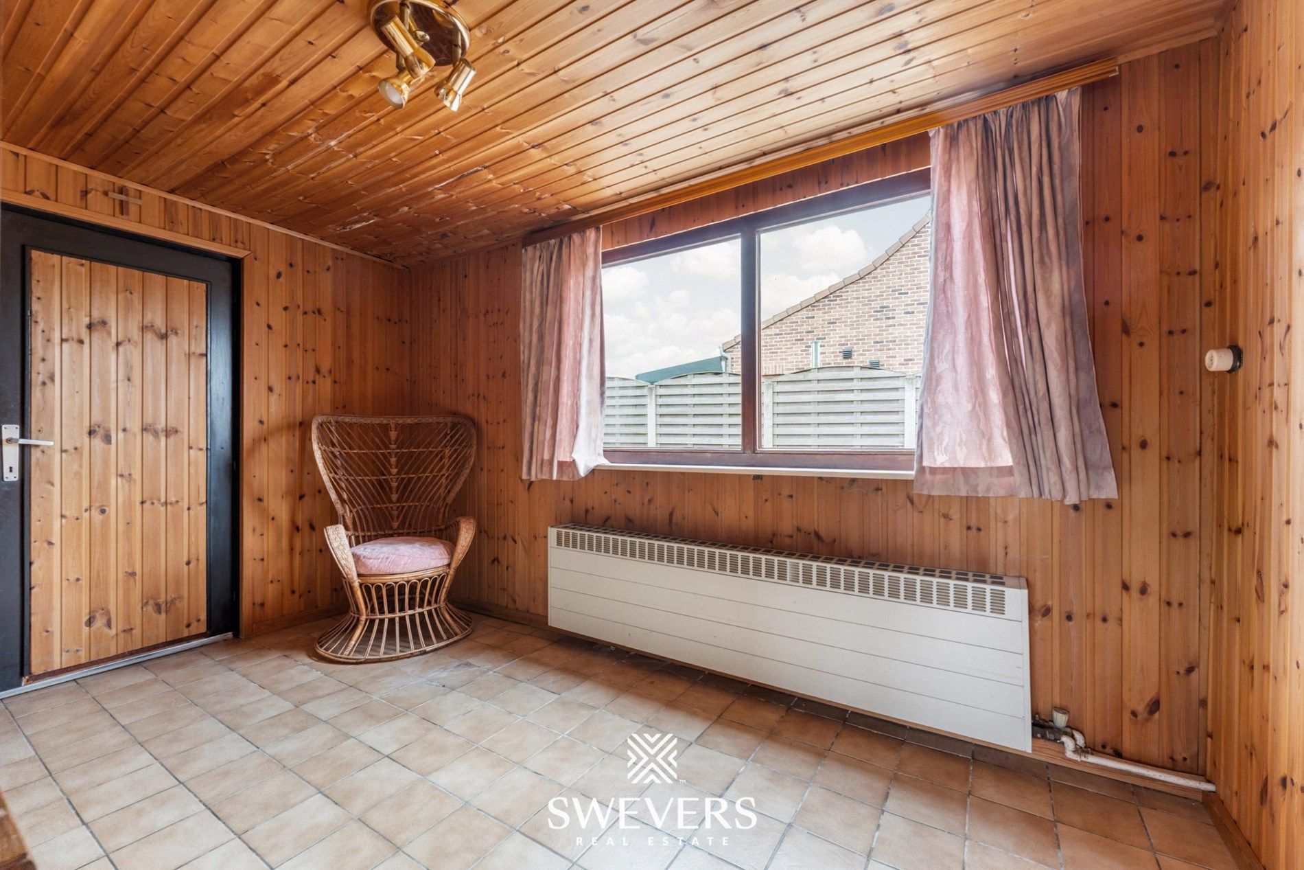 Te renoveren woning met tuin en garage in Budingen foto 14