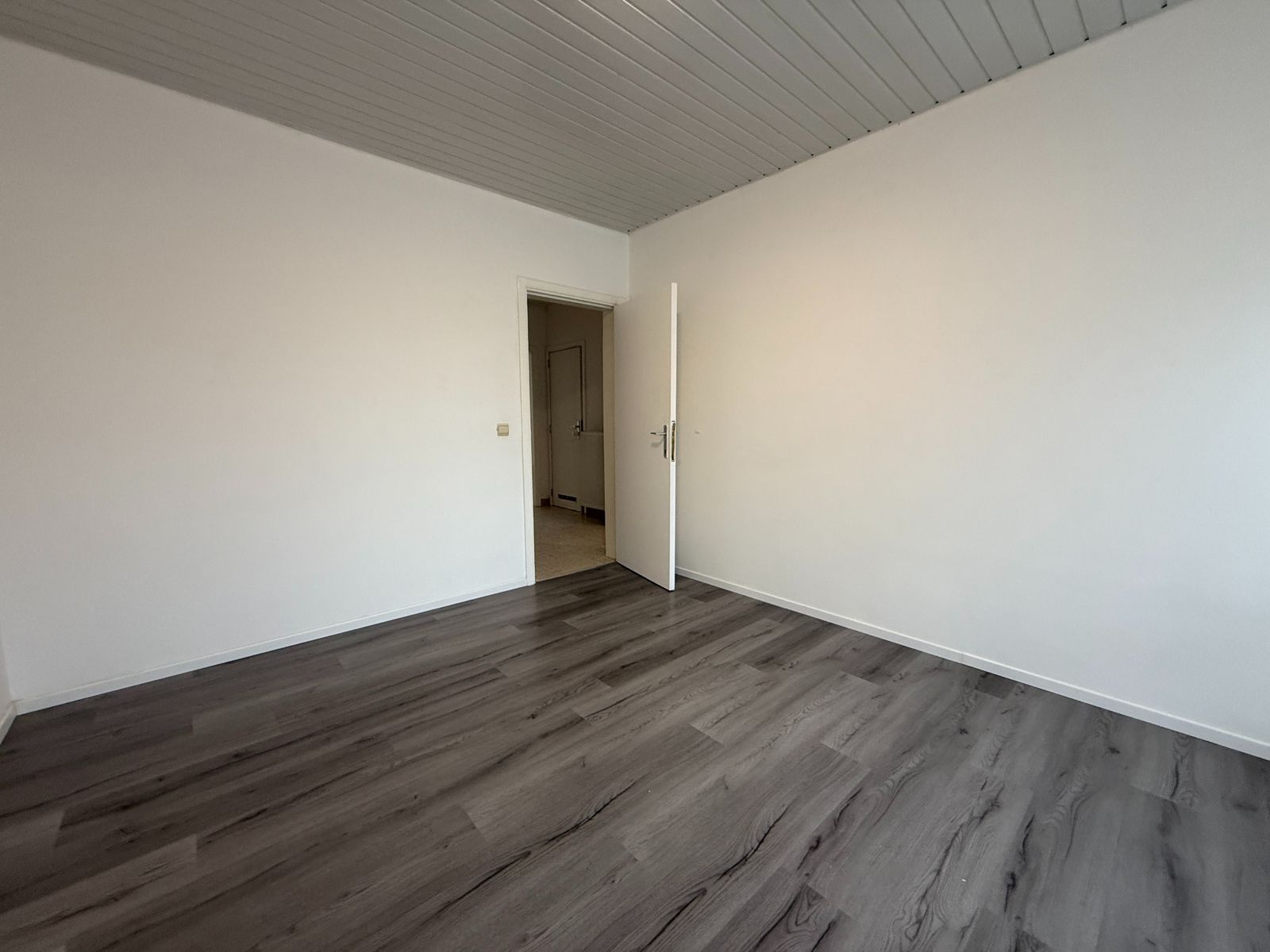 Appartement met twee slaapkamers in het hart van Drogenbos foto 7