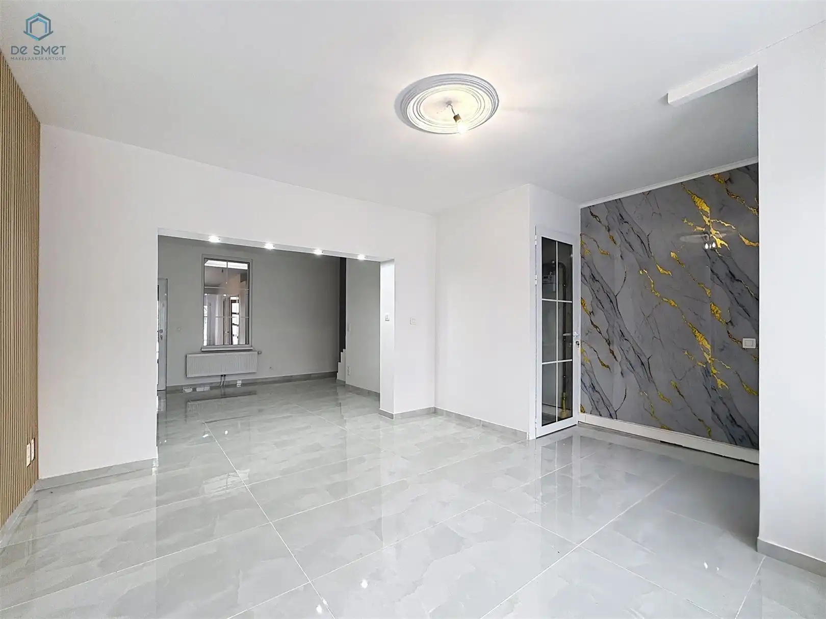 Instapklare, volledig gerenoveerde woning foto 4