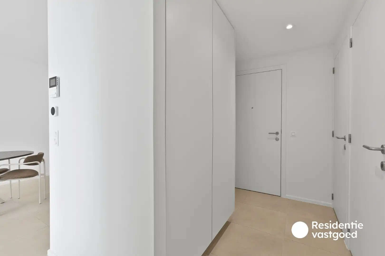 Gemeubeld, nieuw en stijlvol appartement aan het kanaal Plassendale - Nieuwpoort foto 7