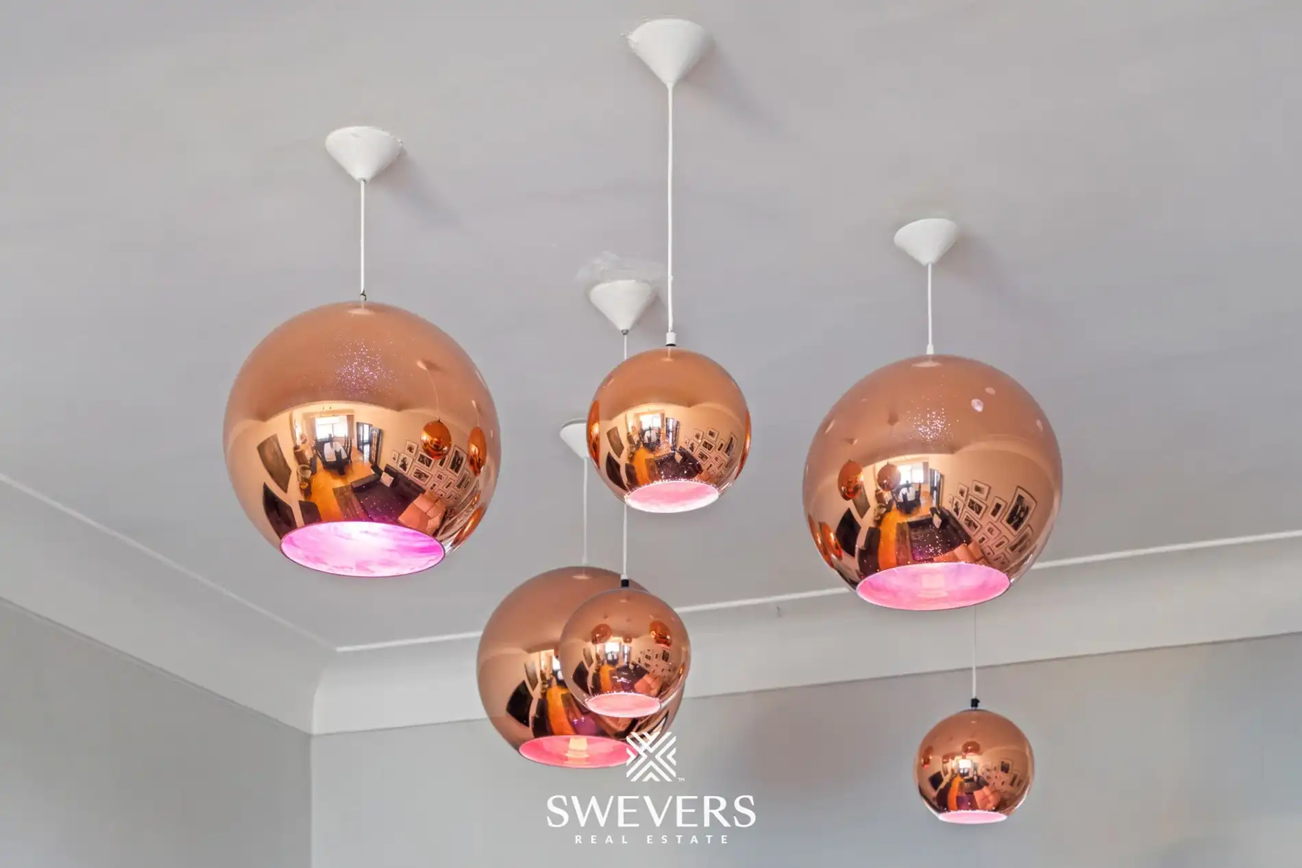 Exclusief gerenoveerde stadswoning met garage en drie terrassen in hartje Hasselt foto 5