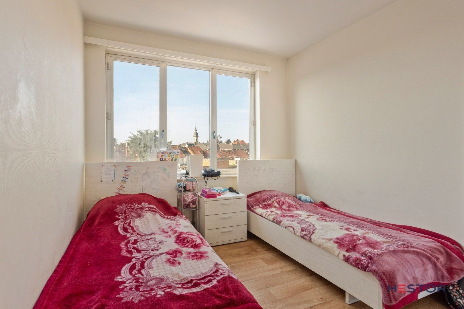 Lichtrijk twee slaapkamerappartement in het hartje van Temse foto 8