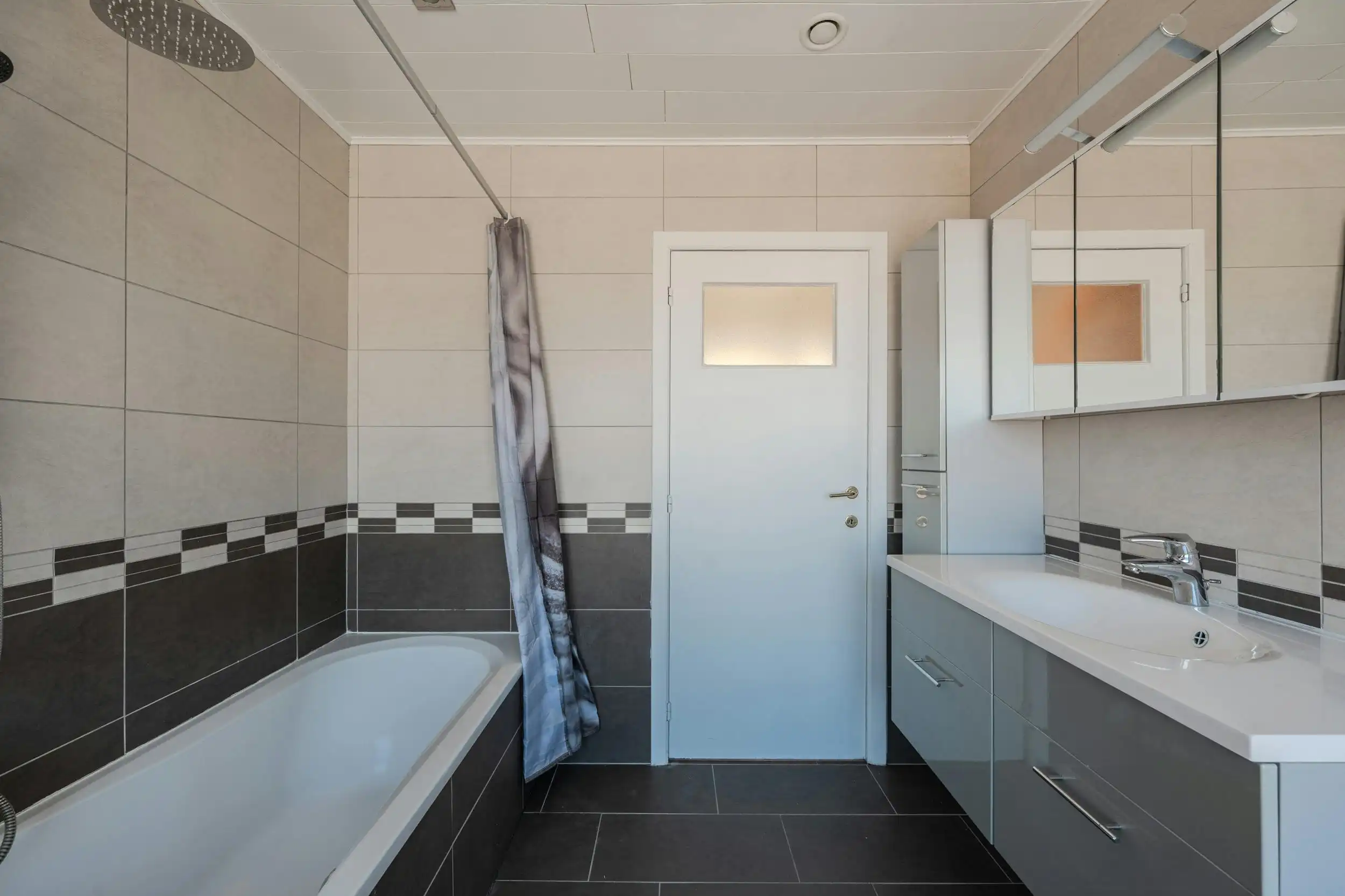 Woning te koop met 3 slaapkamers te Oostende foto 11