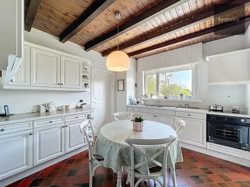 Halfopen woning foto 12