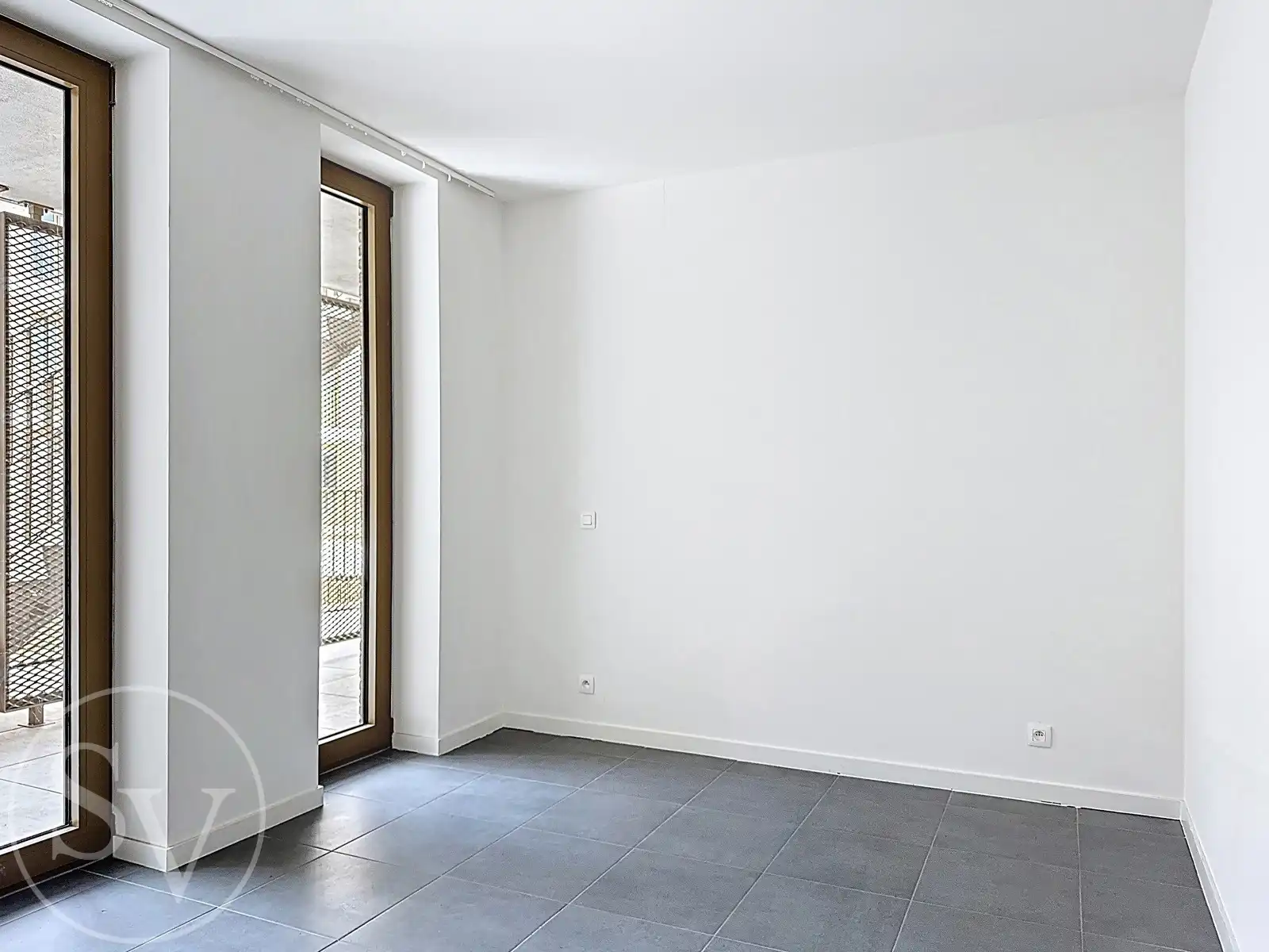 Nieuwbouw appartement, 1 slpk, terras en parking. foto 11