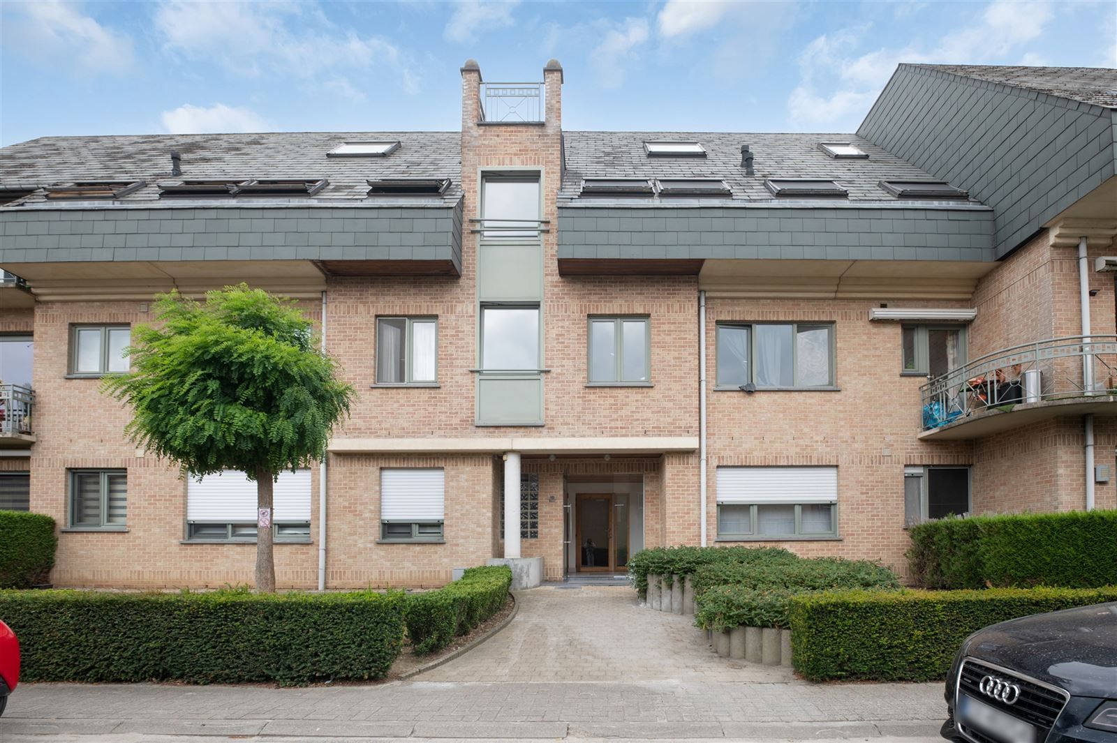 Appartement foto {{pictureIndex}}