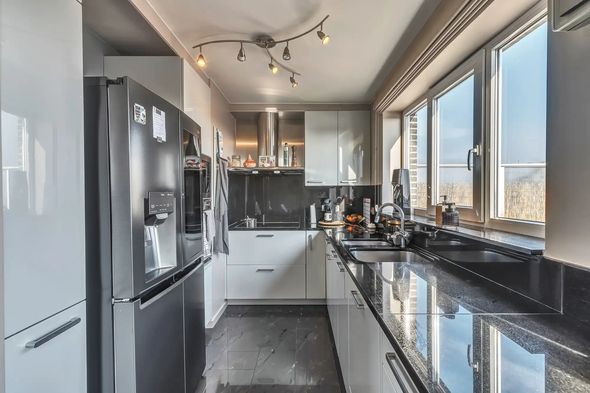 Luxueuze penthouse met ruime terrassen op toplocatie foto 7