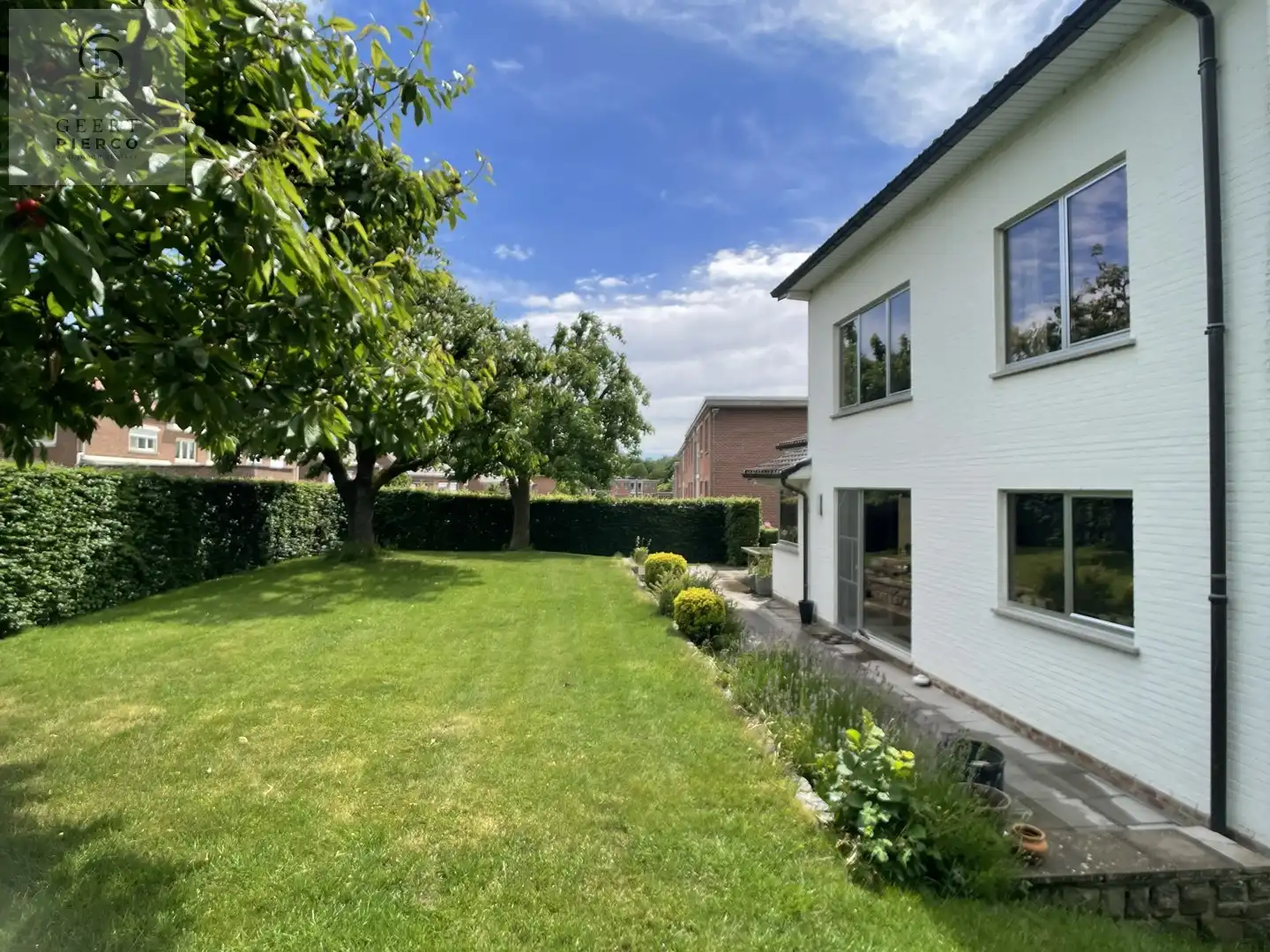 Prachtige woonst op een exclusieve plaats hier in Landen. foto 29