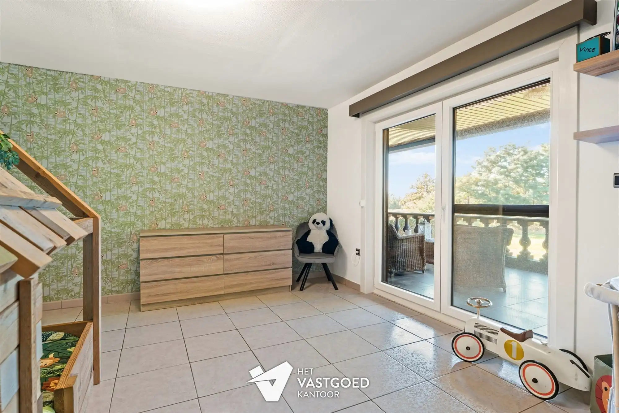 ZEER RUIME, GERENOVEERDE WONING OP TOP-LIGGING! foto 21