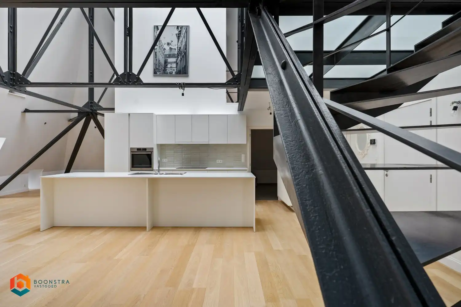 Ruimtelijke industriële loft (+/- 194 m²) met 3 slpkrs foto 9