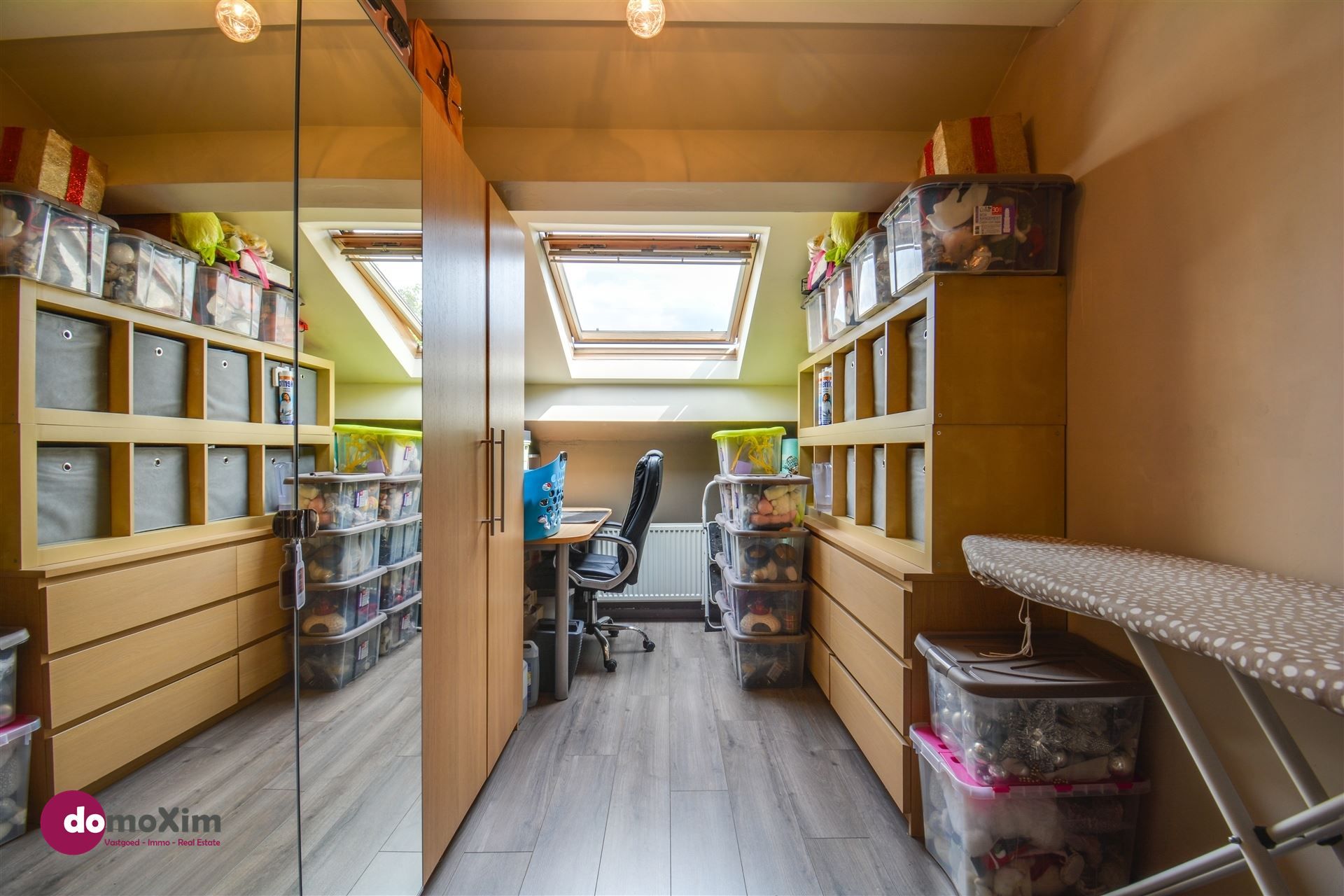 Instapklare woning met 4 slaapkamers, garage én zwembad in Haacht foto 11