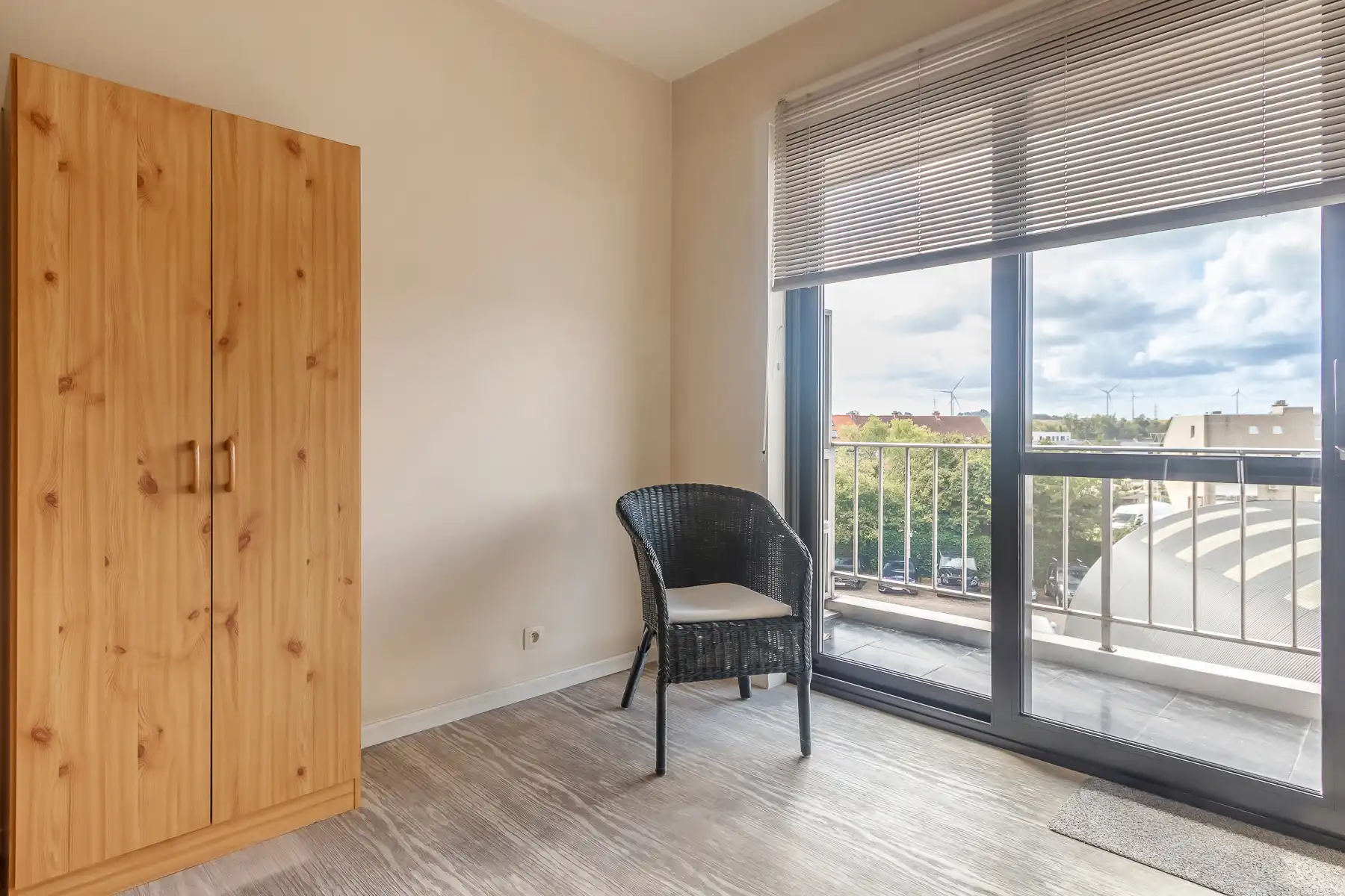 Lichtrijk appartement met autostaanplaats en prachtig zicht foto 20