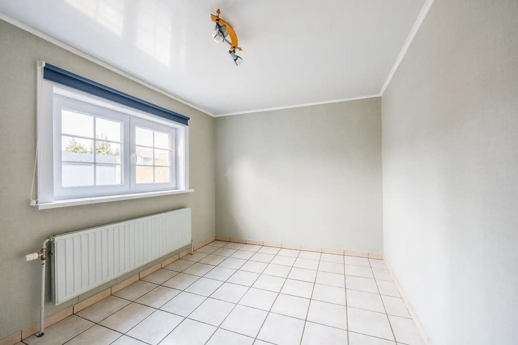 Ruime woonst met tuin, studio en veel parkeermogelijkheid foto 17