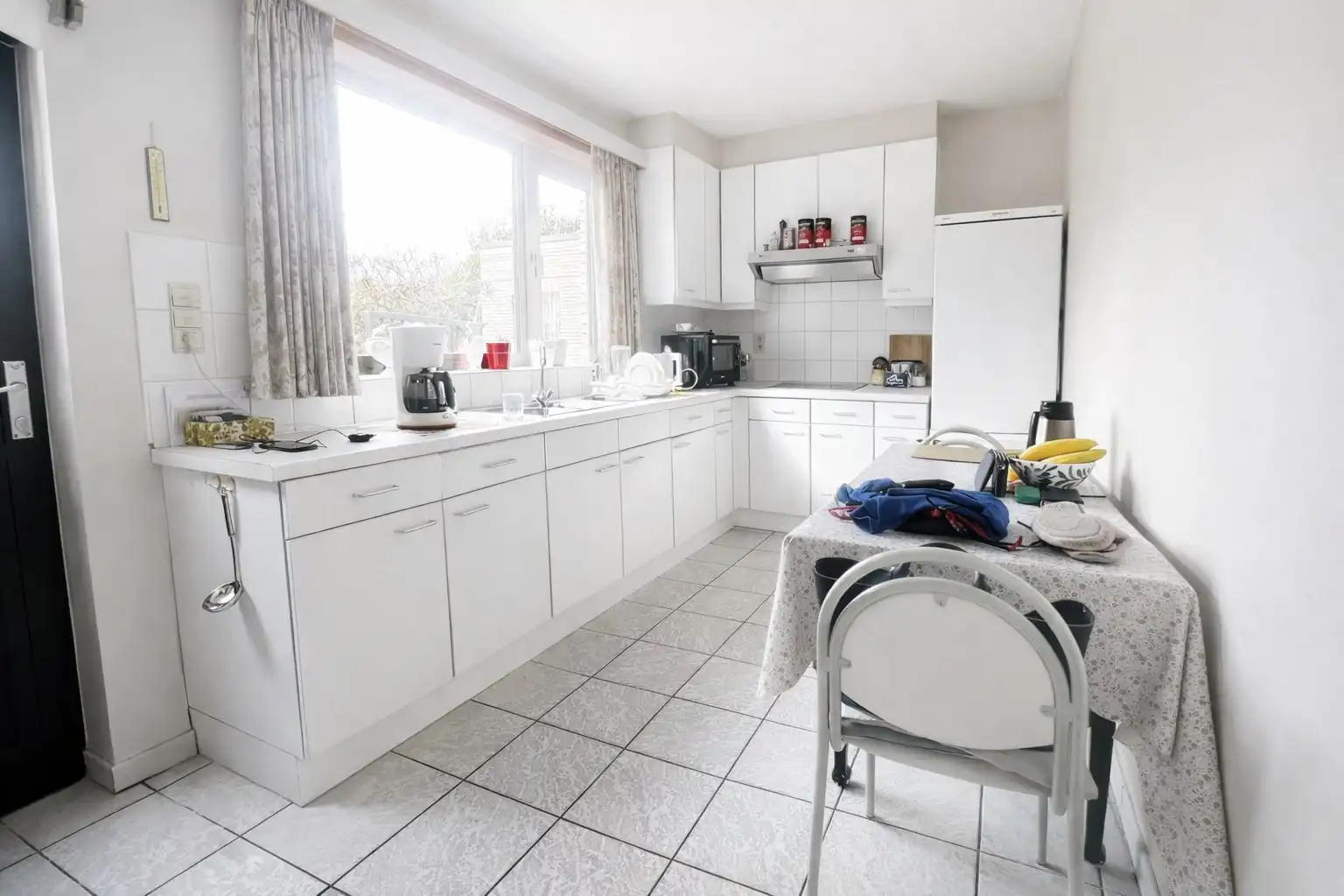 Gelijkvloers appartement met tuin en garagebox foto 4
