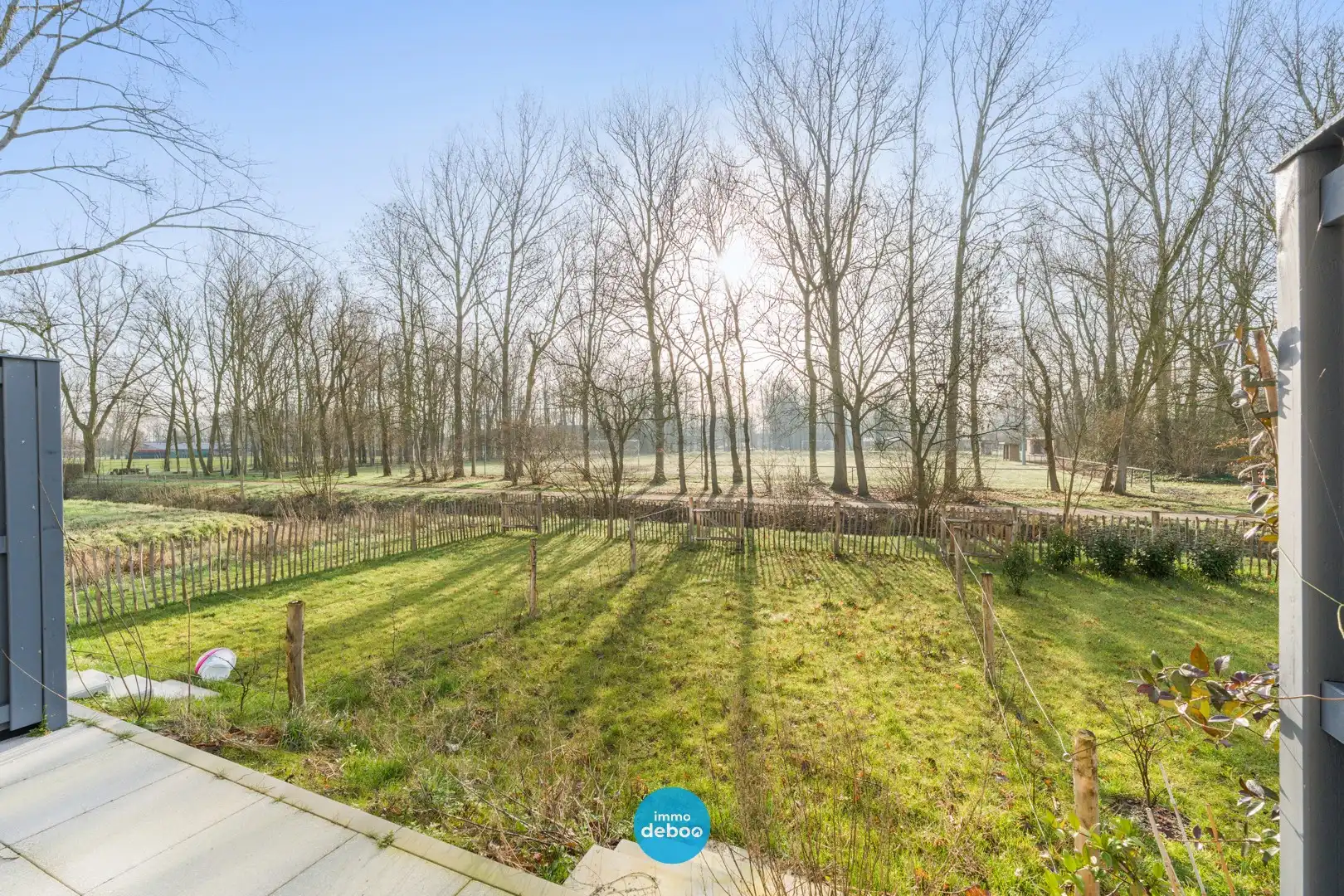 Recente woning met prachtig uitzicht & zuidgerichte tuin foto 2