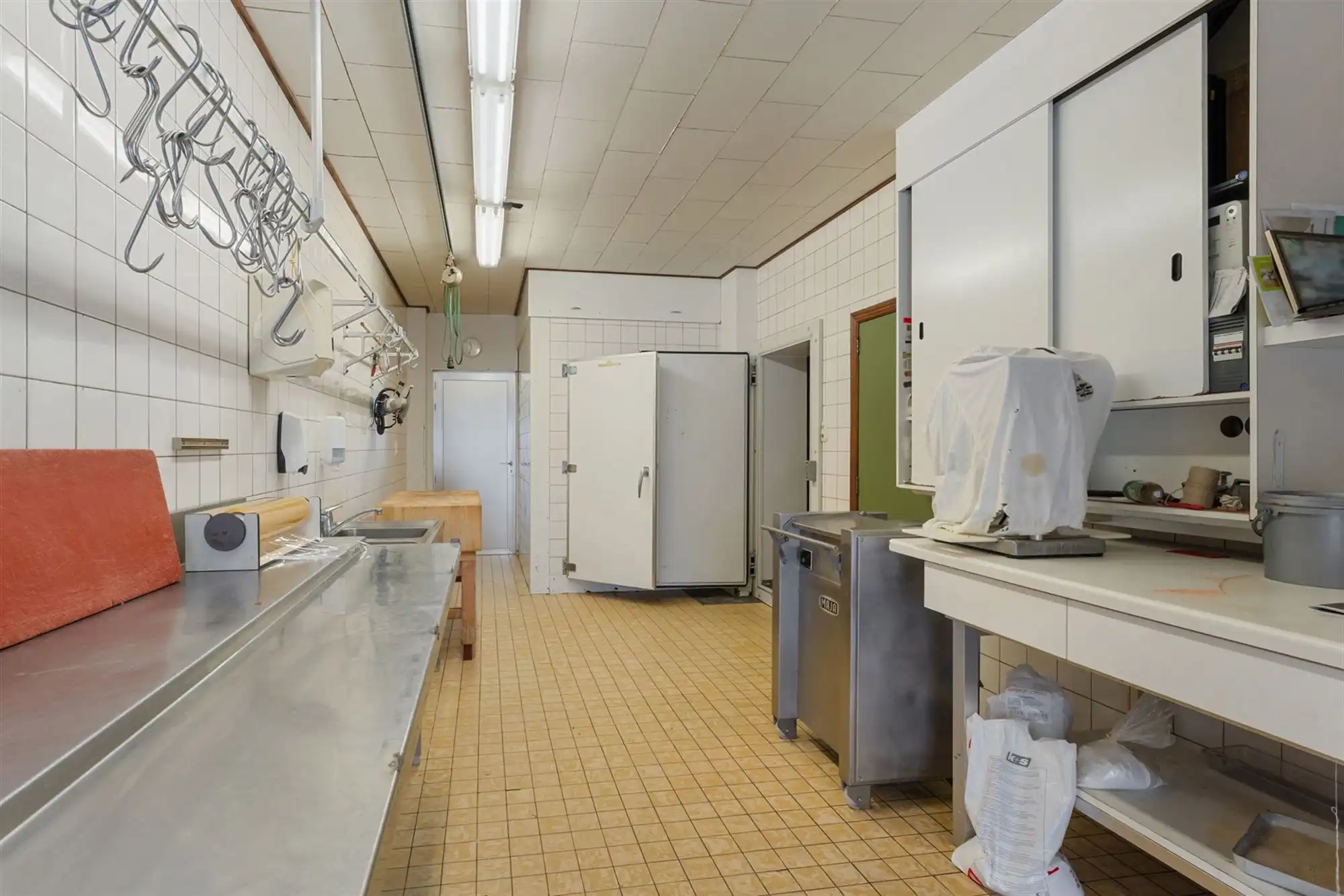 RUIME WONING MET 6 SLAAPKAMERS VLAK BIJ KOERSEL CENTRUM foto 19