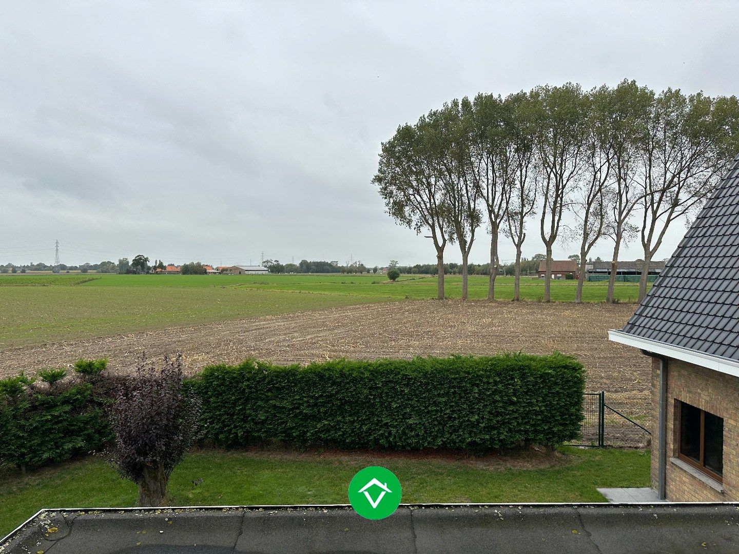 Gezellige gezinswoning met landelijke zichten te huur in Vladslo foto 27