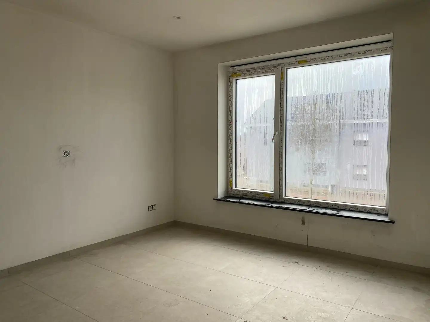 Moderne, energiezuinige nieuwbouwwoning met 4 slaapkamers, tuin en garage foto 12