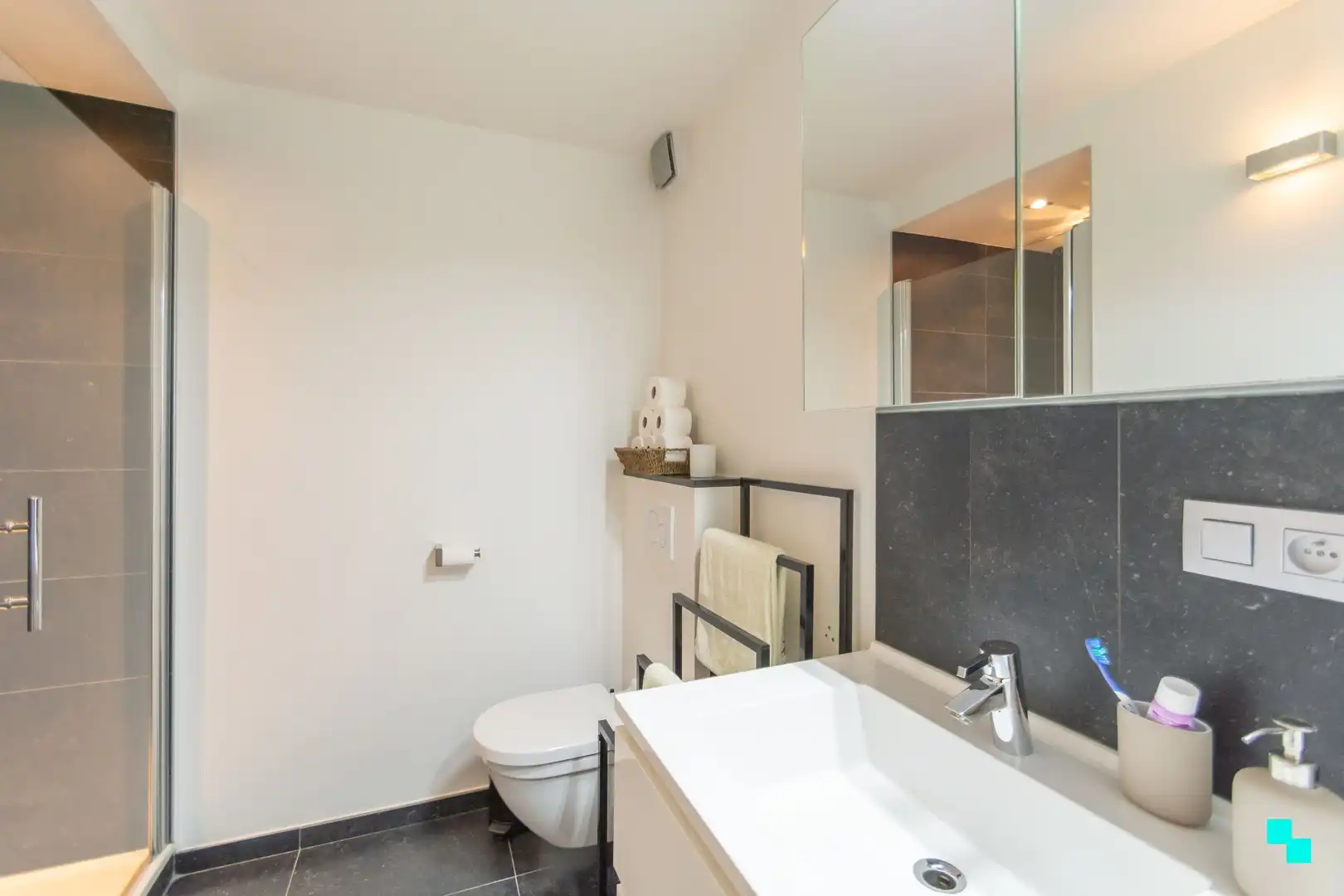 Appartement met één slaapkamer op steenworp van Gent foto 12