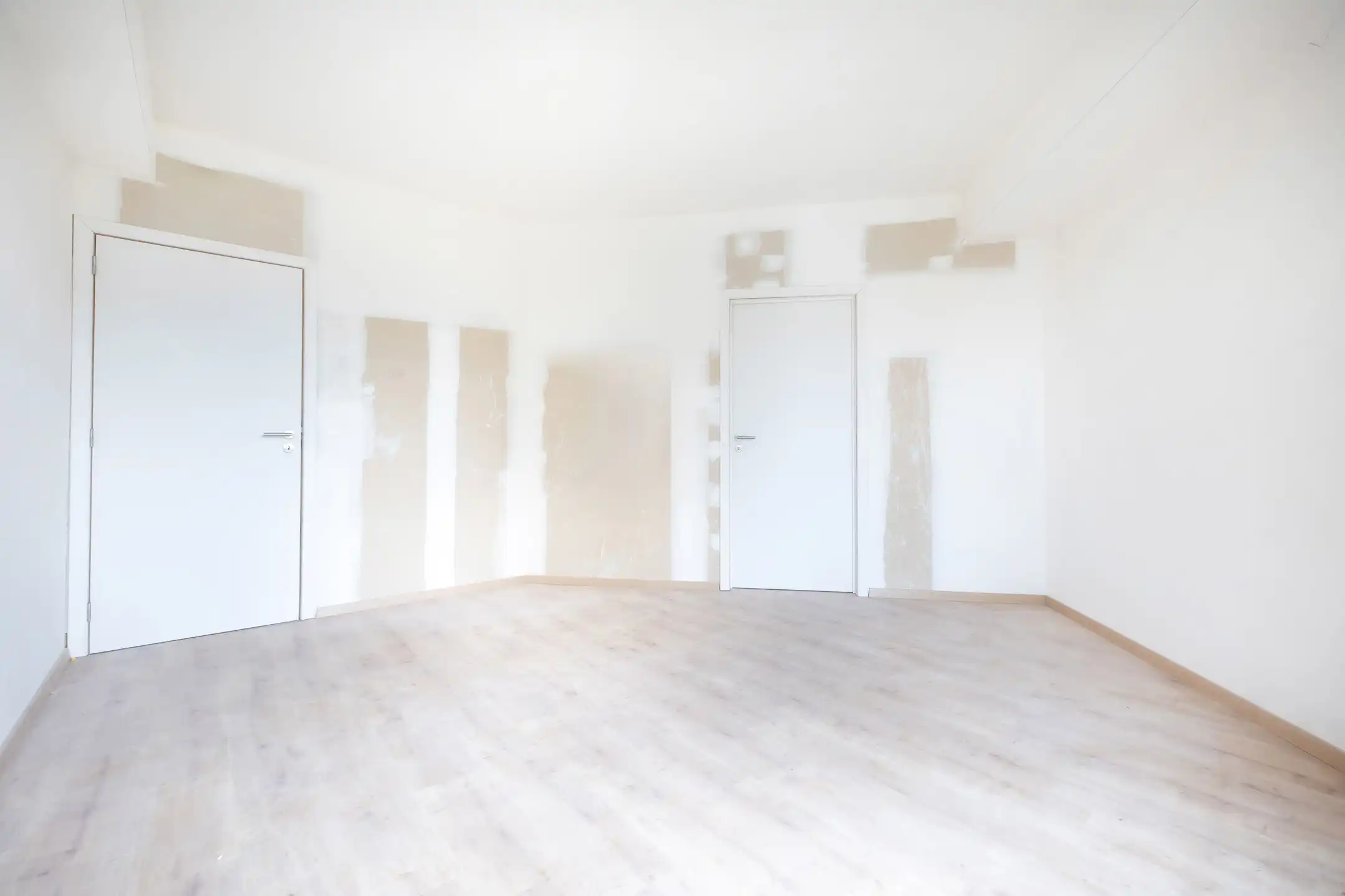 Groot 1-slpk appartement met veel licht foto 5