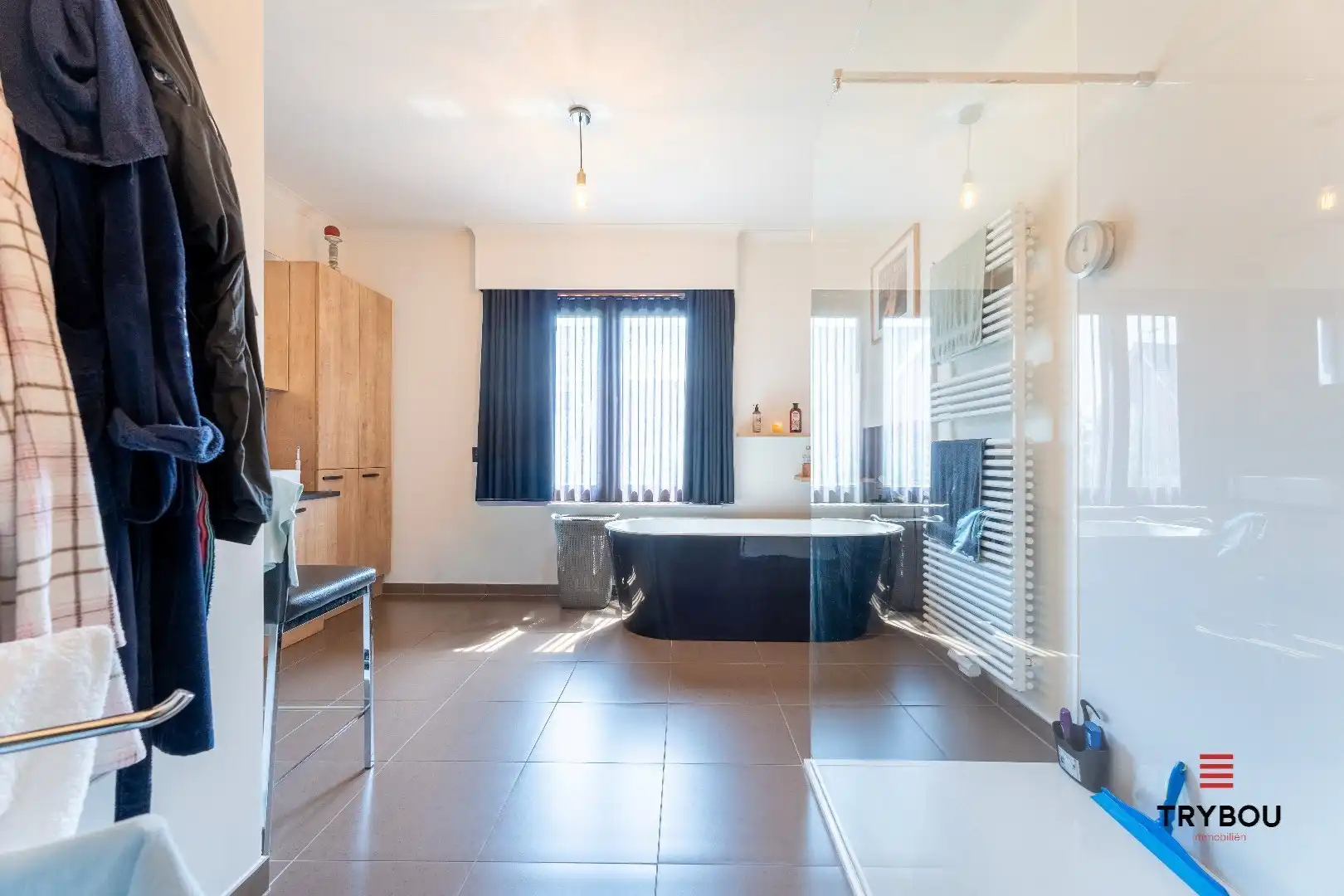Gerenoveerde landelijke woning op een perceel van 1396m² met prachtige verzichten! foto 12