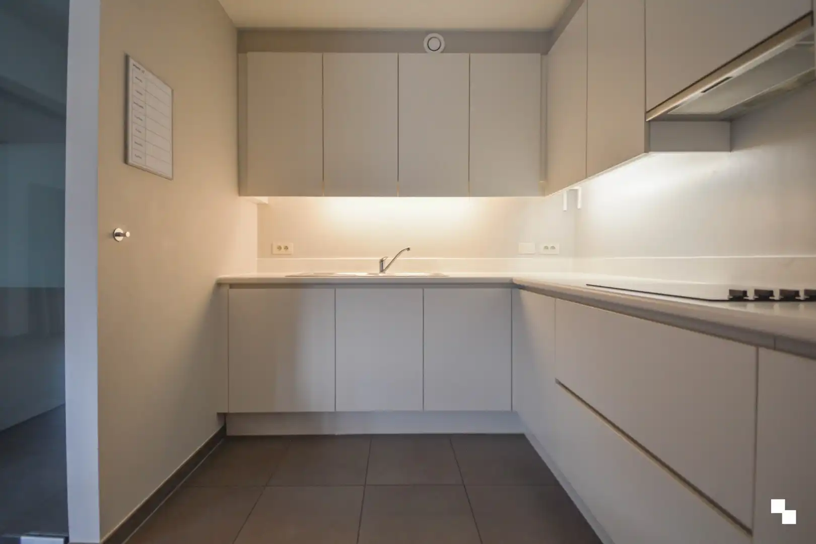 Energiezuinig tweeslaapkamerappartement in hartje Izegem foto 12